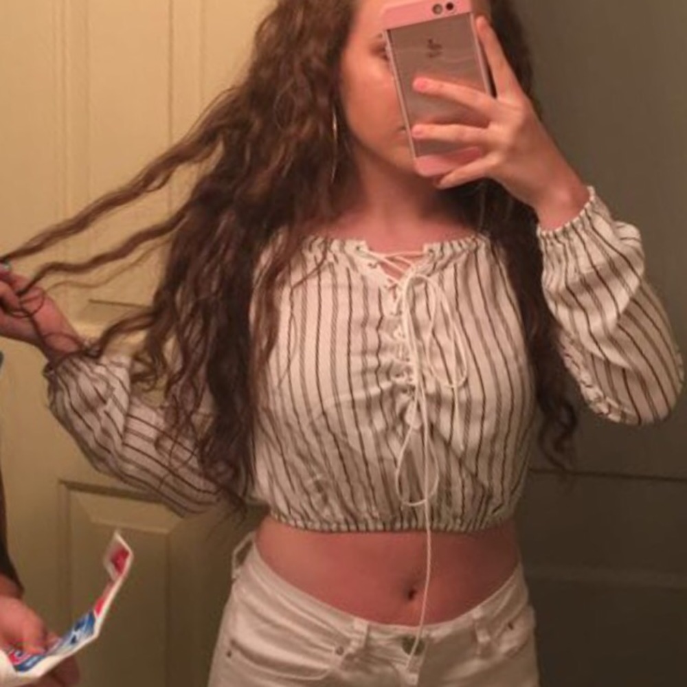 Off Shoulder Cropped Striped Shirt!